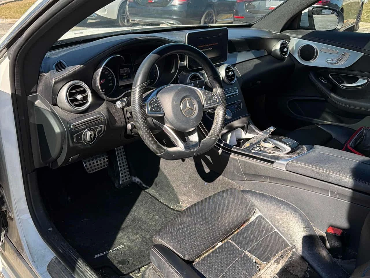 Mercedes-Benz C 300 COUPE * PANO * KEYLESS *  CARFAX * , снимка 7 - Автомобили и джипове - 54093872