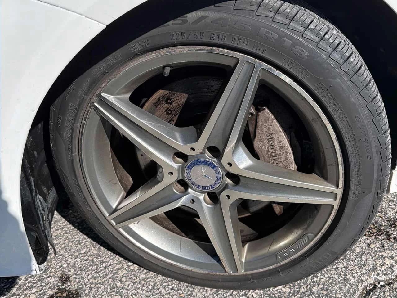 Mercedes-Benz C 300 COUPE * PANO * KEYLESS *  CARFAX * , снимка 8 - Автомобили и джипове - 54093872