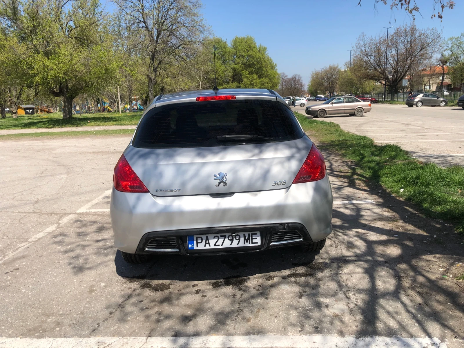 Peugeot 308 1.6 HDI, снимка 5 - Автомобили и джипове - 54172958