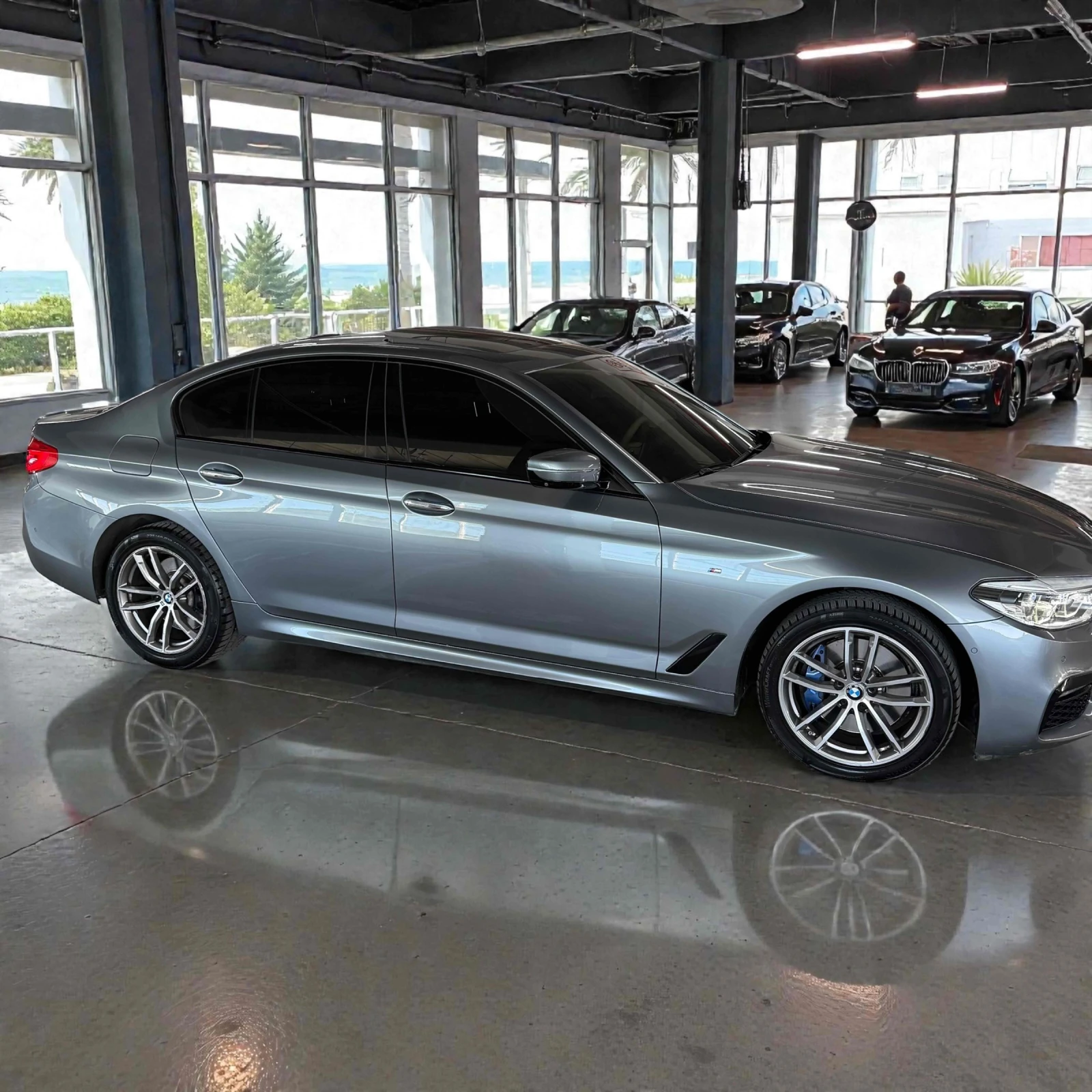 BMW 530 M-PACK* 360* HEAD-UP* �����* ������ ���� | Mobile.bg � ����������� 5