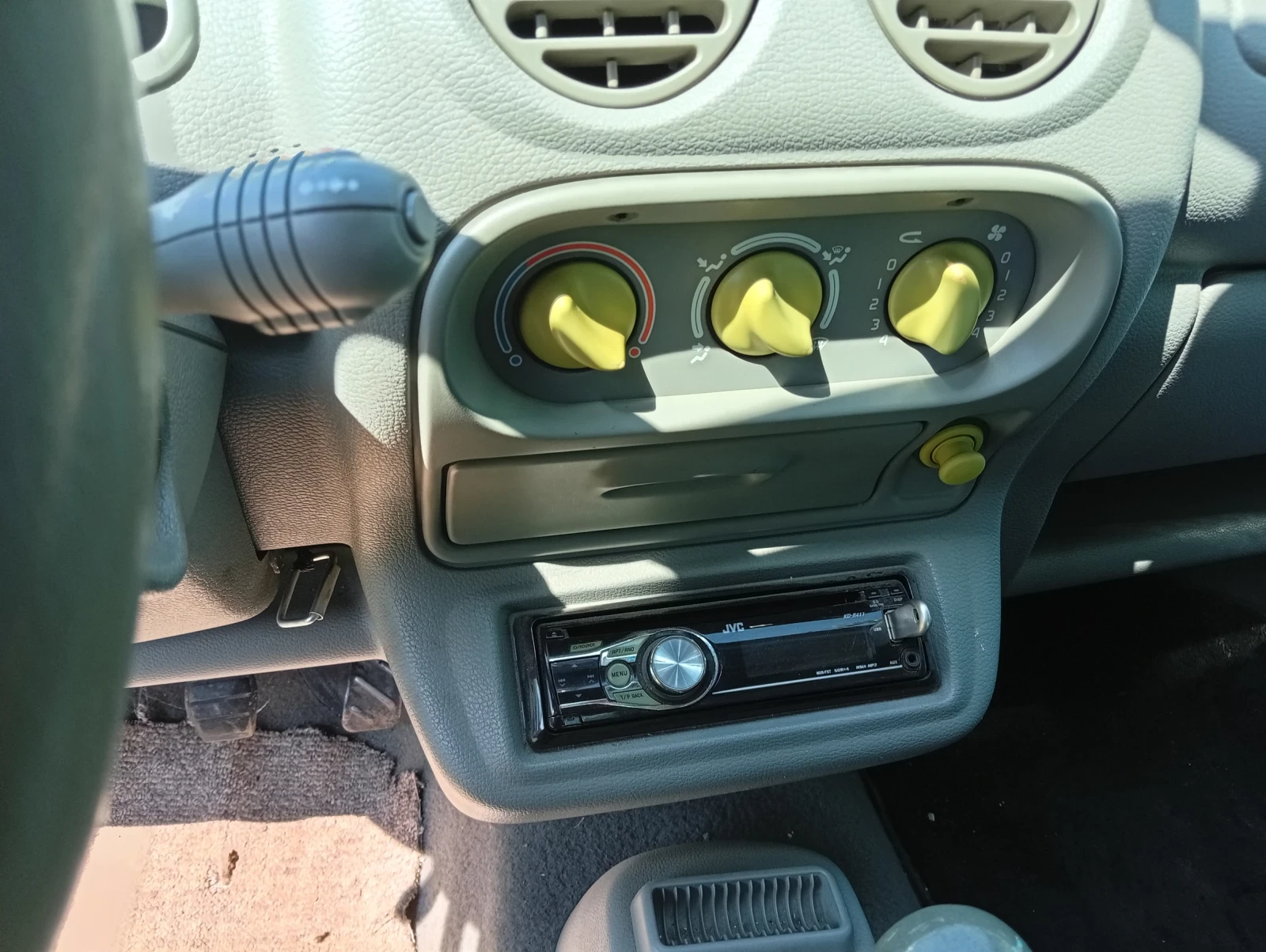 Renault Twingo 1, 3, снимка 7 - Автомобили и джипове - 55023382
