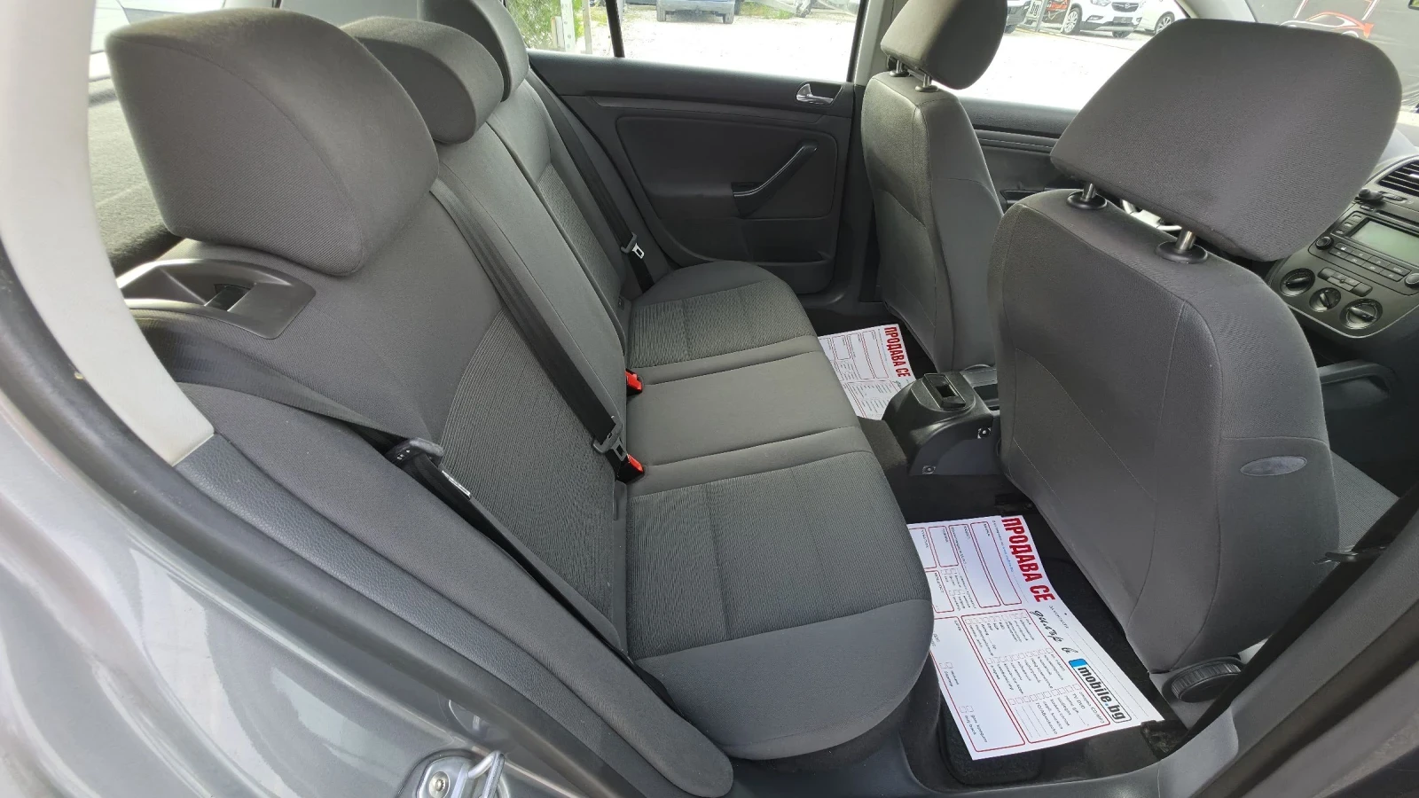 VW Golf 1.4i.85кс.ТОП състояние, снимка 12 - Автомобили и джипове - 55192350
