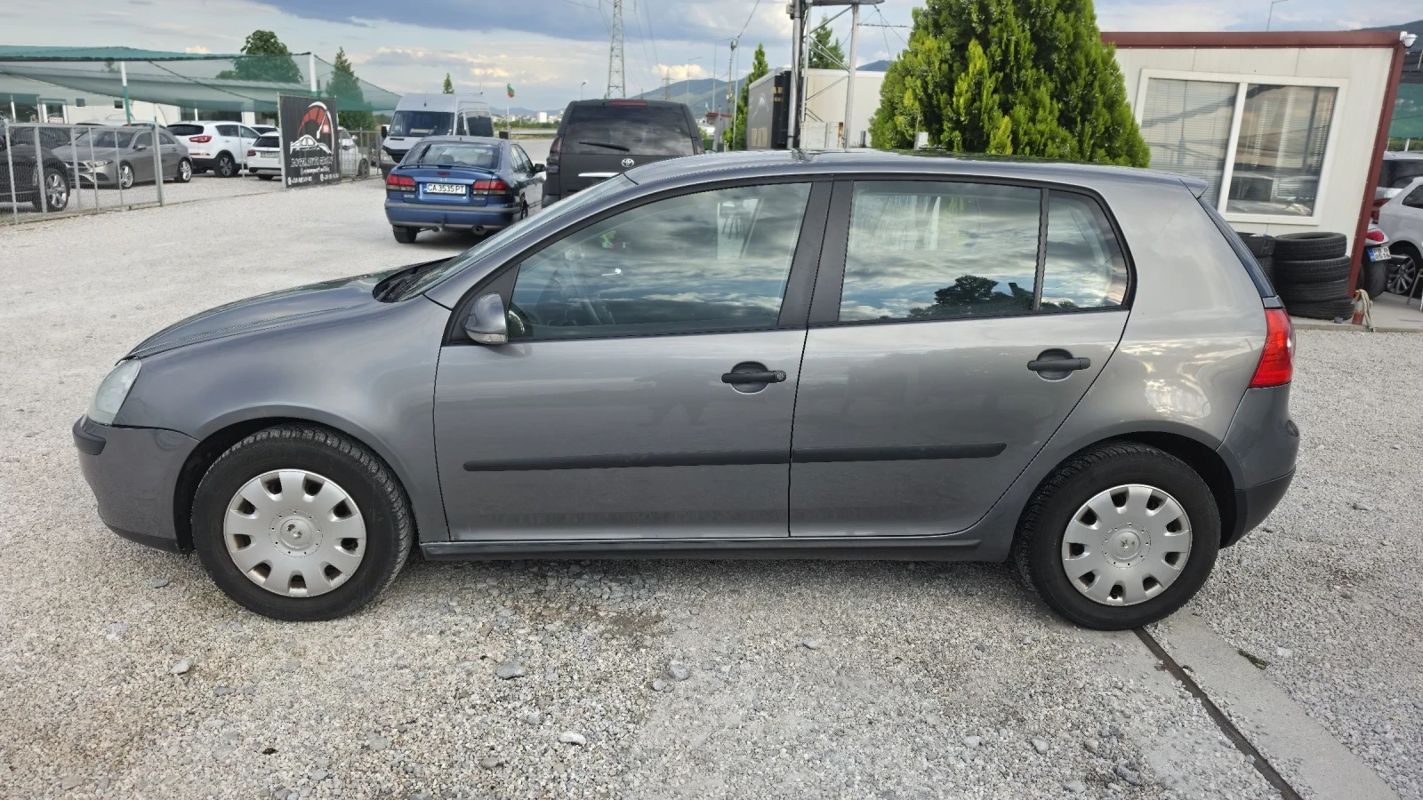 VW Golf 1.4i.85кс.ТОП състояние, снимка 8 - Автомобили и джипове - 55192350