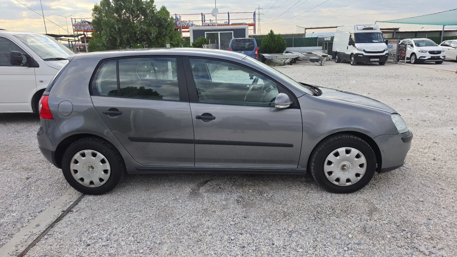 VW Golf 1.4i.85кс.ТОП състояние, снимка 4 - Автомобили и джипове - 55192350