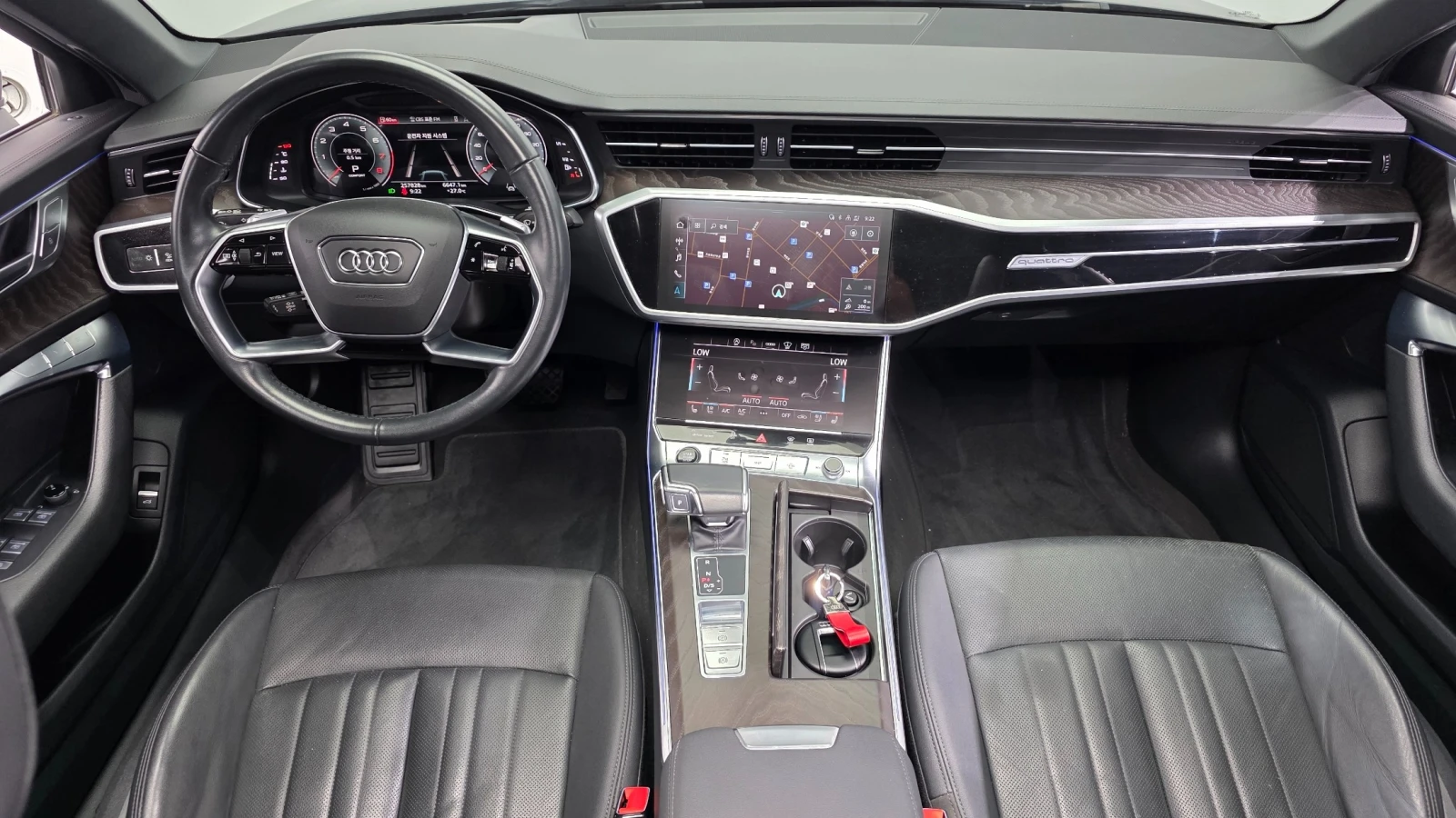 Audi A6 45 * TFSI* Quattro* Premium* Navi* Camera, снимка 7 - Автомобили и джипове - 55261135
