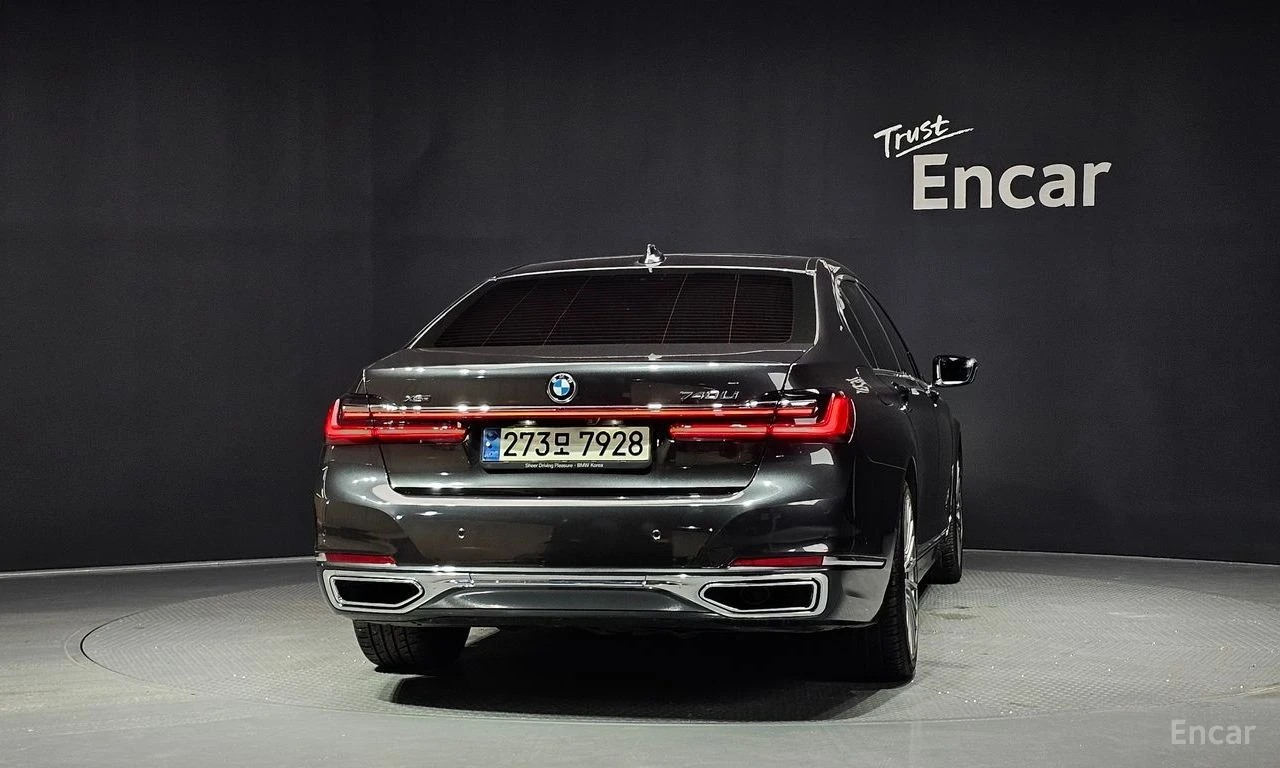 BMW 740 XDRIVE* LASER* 3TV* ОБДУХВАНЕ* ДИСТРОНИК* МАСАЖ* , снимка 4 - Автомобили и джипове - 55362416