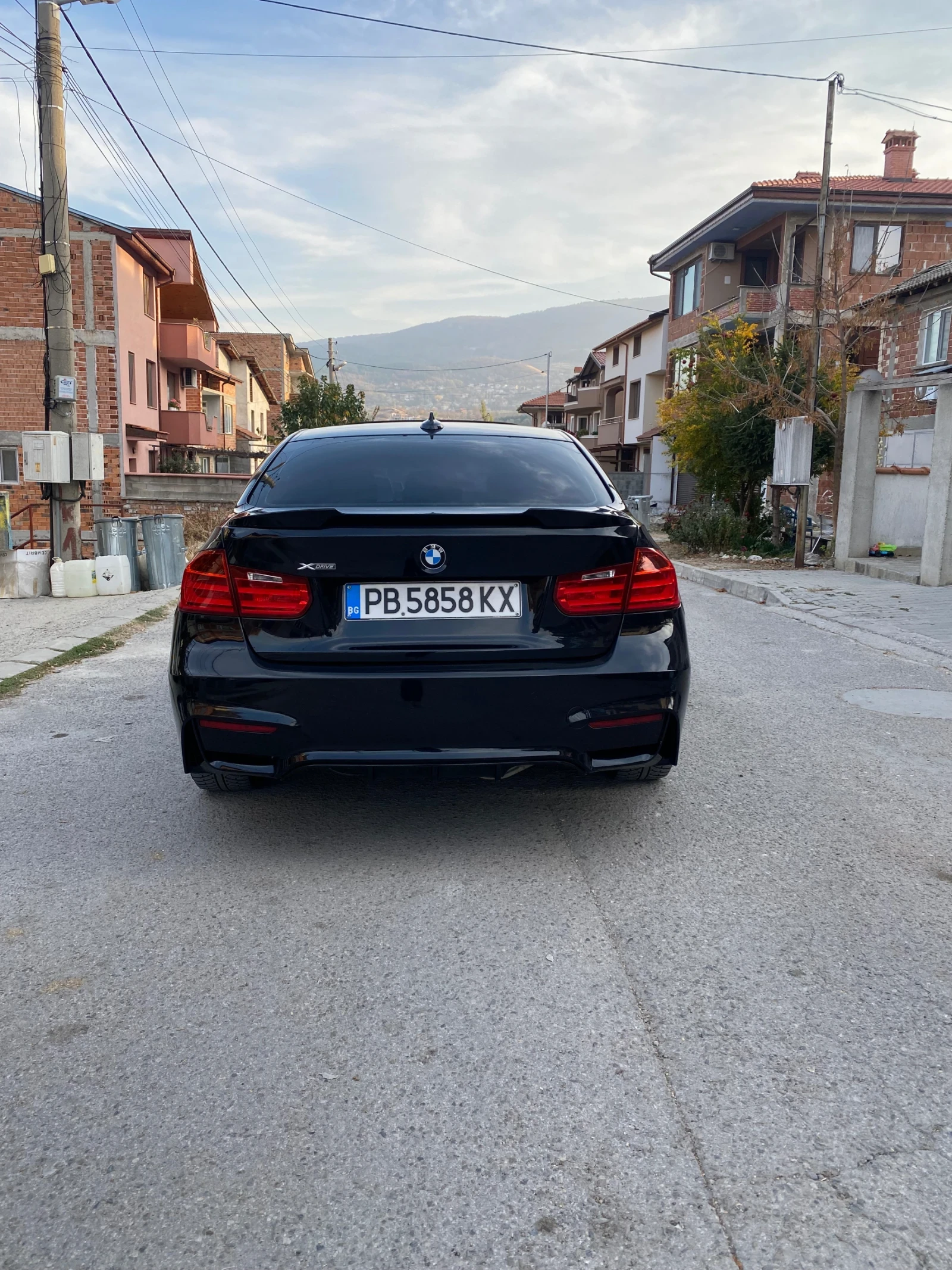 BMW 320 BMW 320 xdrive , снимка 4 - Автомобили и джипове - 55412322