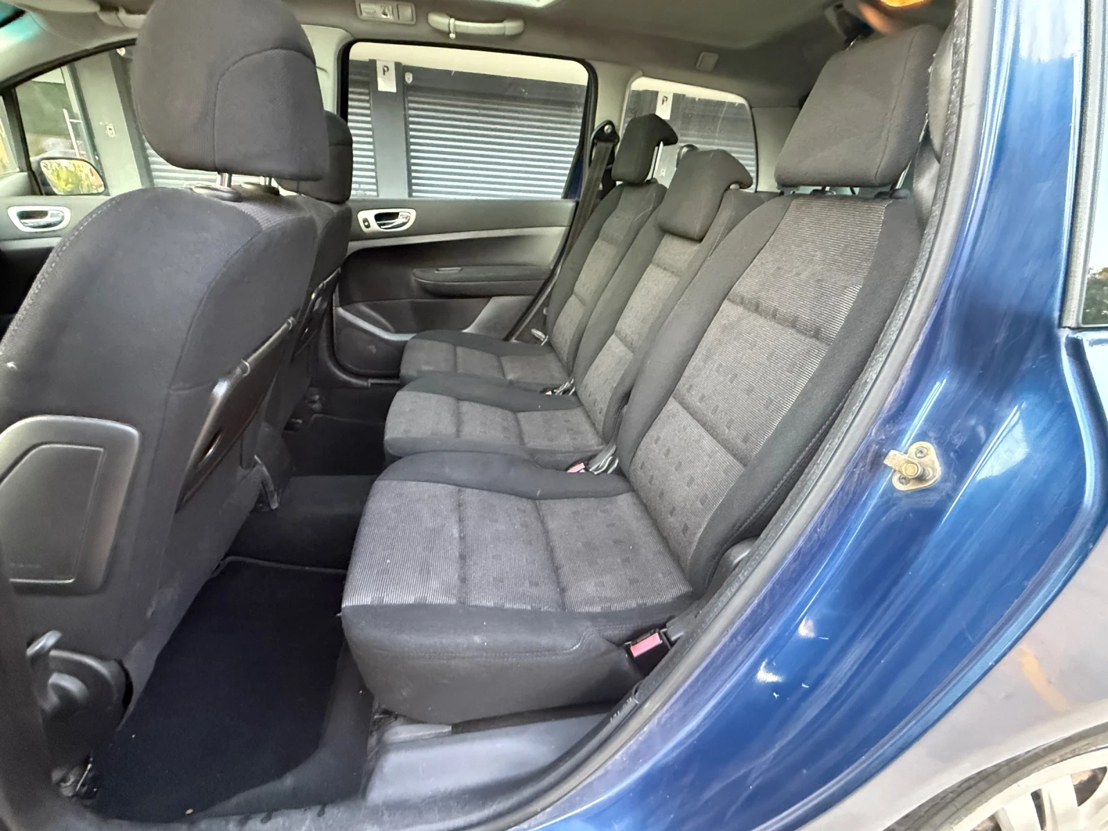 Peugeot 307 2.0 hdi, снимка 9 - Автомобили и джипове - 55696002