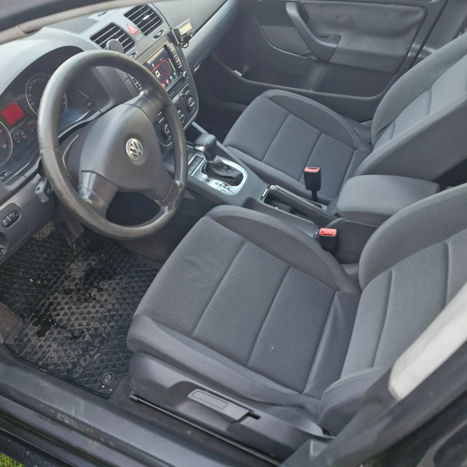 VW Golf, снимка 5 - Автомобили и джипове - 55790558