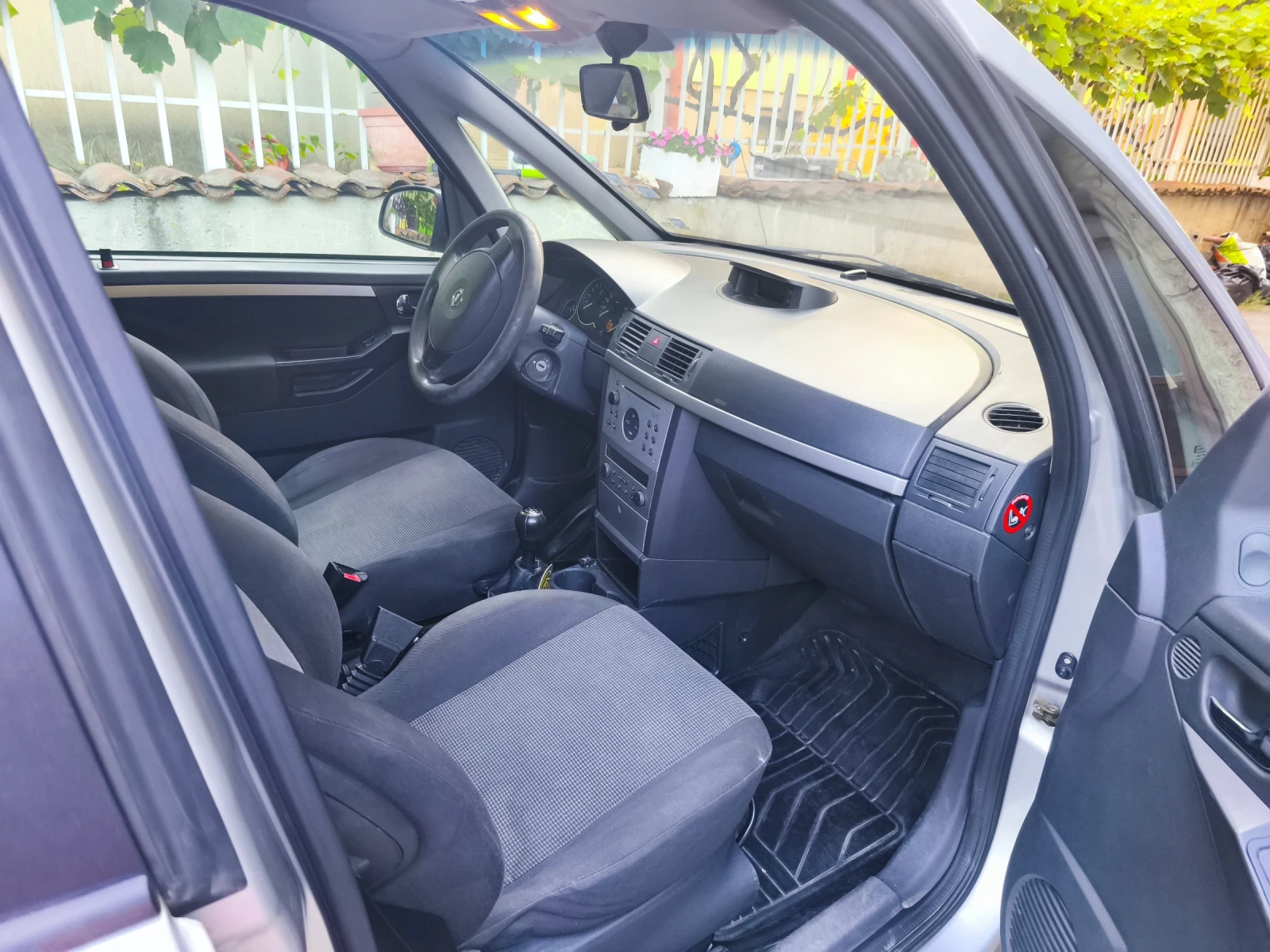 Opel Meriva, снимка 5 - Автомобили и джипове - 55895000