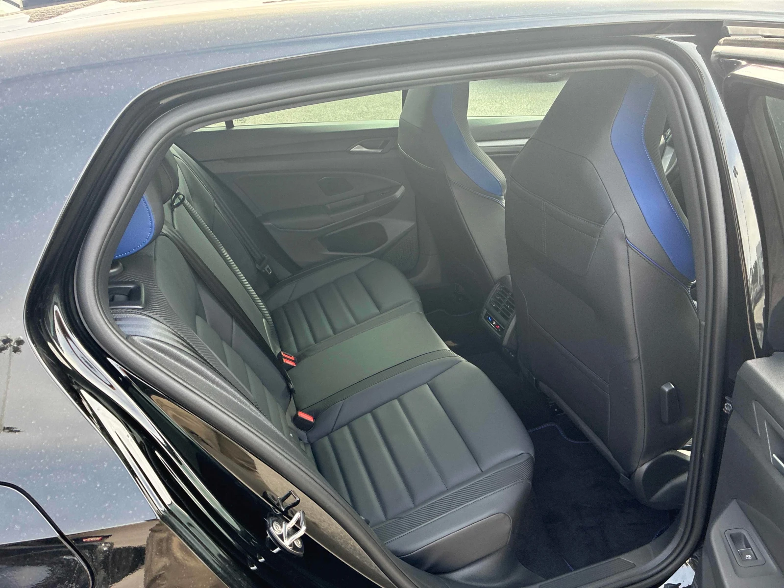 VW Golf * DSG * CARFAX * ОПЦИЯ ЗА ФИНАНСИРАНЕ, снимка 14 - Автомобили и джипове - 55932236