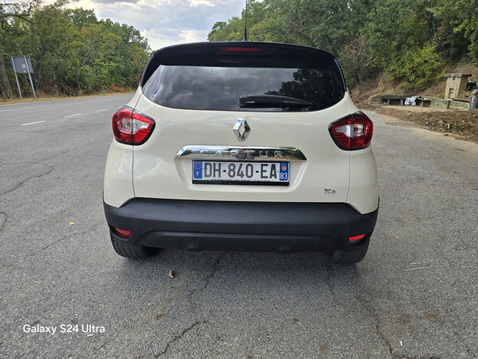 Renault Captur 1.2TCe 33400км, снимка 4 - Автомобили и джипове - 56123546