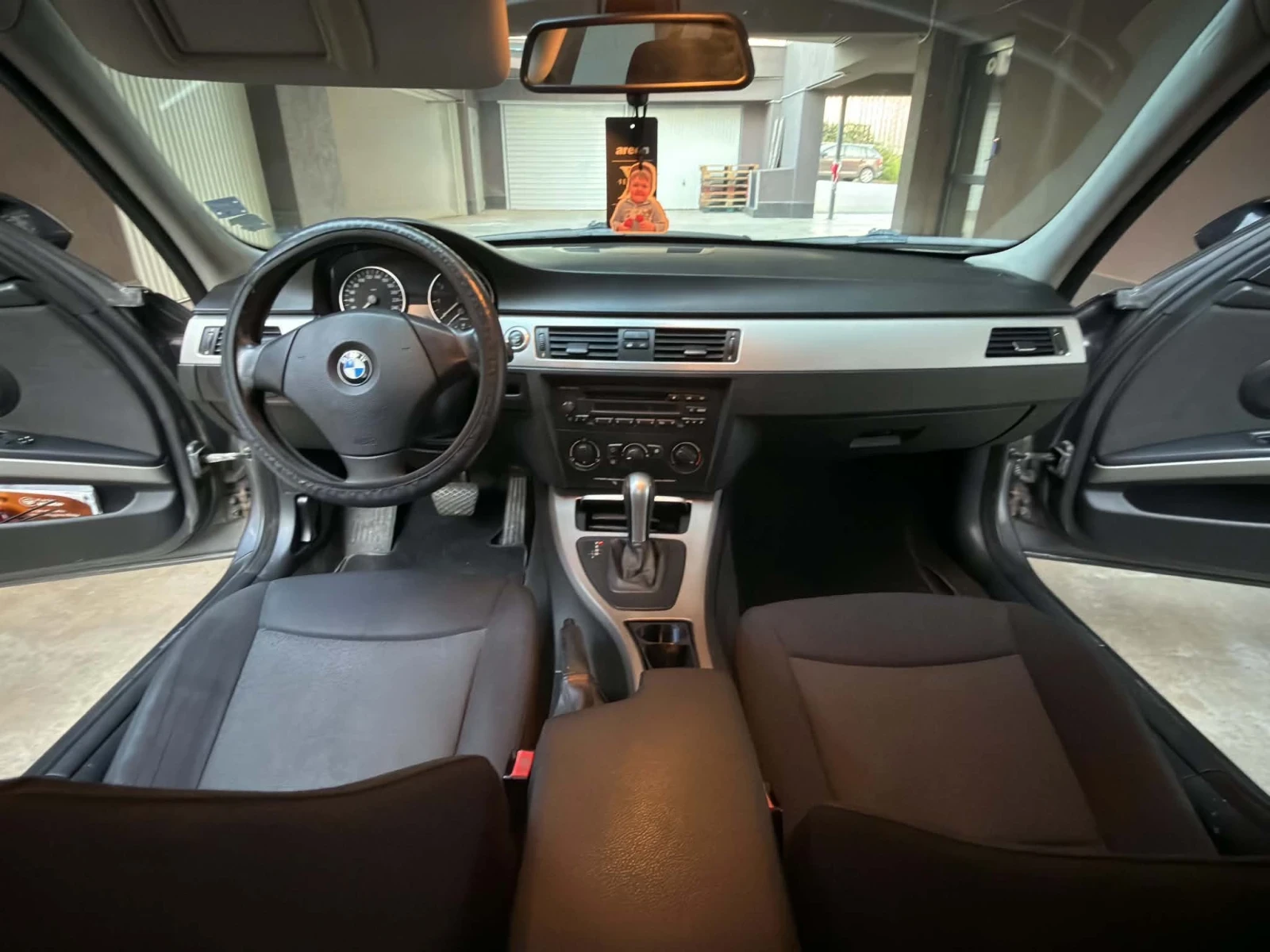 BMW 320, снимка 8 - Автомобили и джипове - 56644334