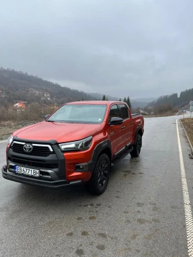 Toyota Hilux Hilux INVINCIBLE/JBL/2.8 с ДДС, снимка 2