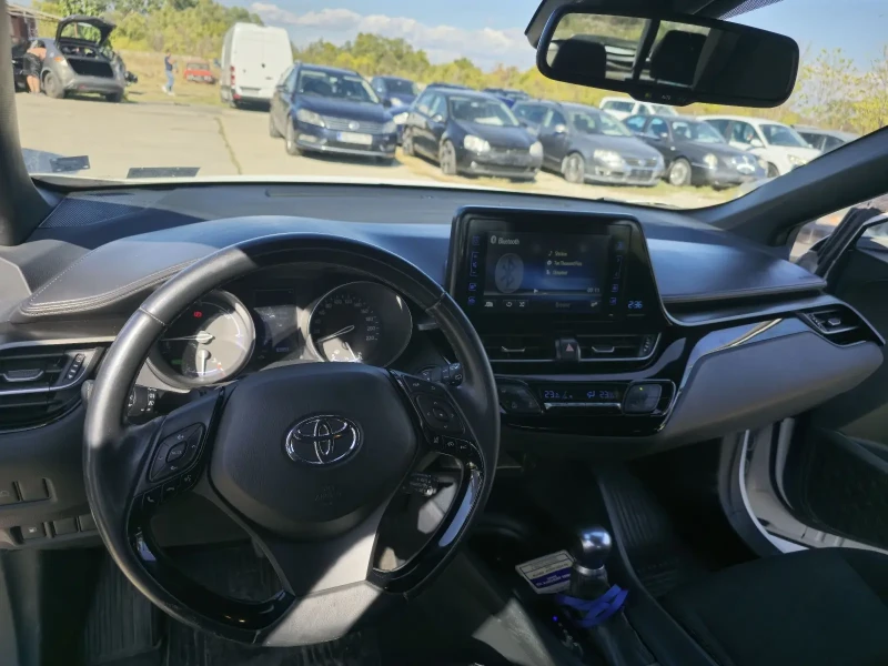 Toyota C-HR 1.8, снимка 6 - Автомобили и джипове - 47772872