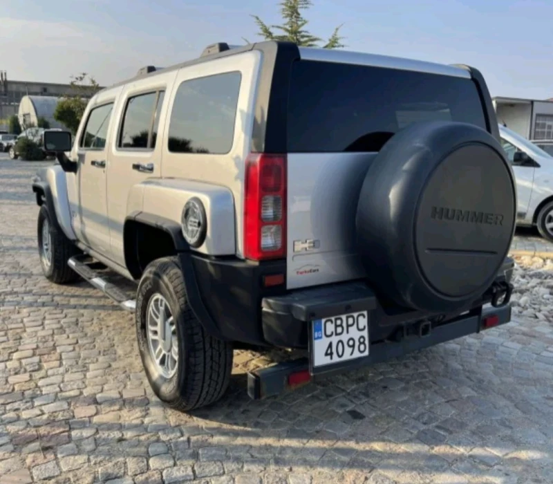 Hummer H3, снимка 17 - Автомобили и джипове - 48396143