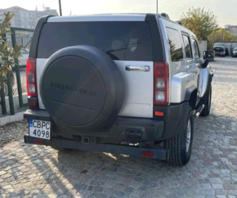 Hummer H3, снимка 6 - Автомобили и джипове - 48396143