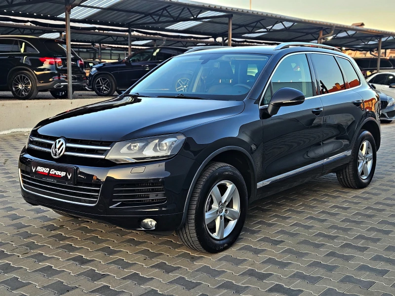 VW Touareg ! 3.0TDI/GERMANY/ПОДГРЕВ/OFFROAD/AUTO HOLD/LIZING, снимка 1 - Автомобили и джипове - 49076375