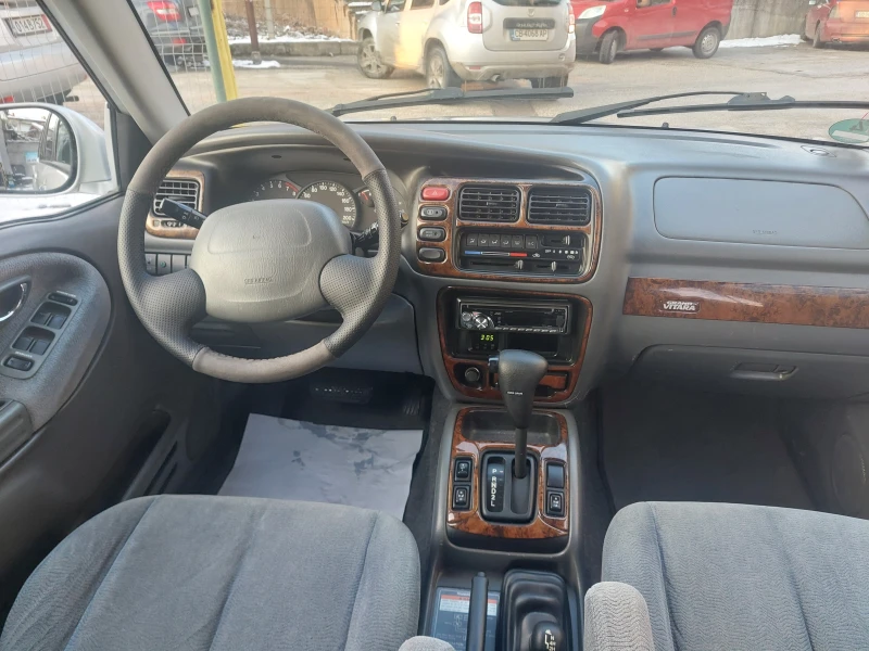 Suzuki Grand vitara 2, 7i-173кс.-ТОП, снимка 8 - Автомобили и джипове - 49198144