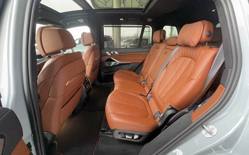 BMW X7 xDrive40i M Sport PRO, снимка 7 - Автомобили и джипове - 53444022
