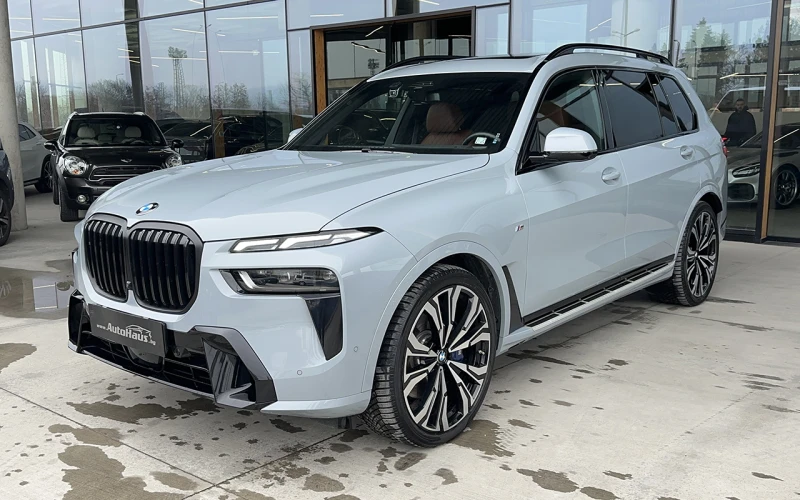 BMW X7 xDrive40i M Sport PRO, снимка 2 - Автомобили и джипове - 53444022