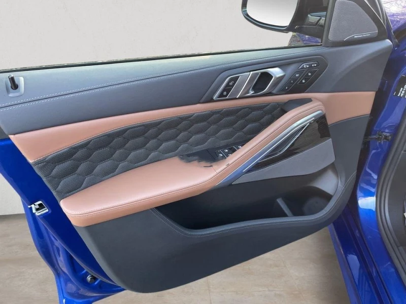 BMW X6 M/COMPETITION/PANO/H&K/HEAD UP/360/, снимка 6 - Автомобили и джипове - 53589802