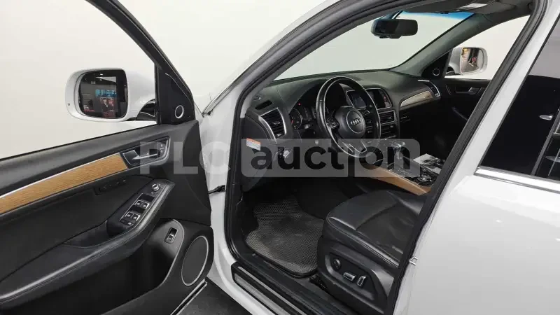 Audi Q5 45TDI Quattro | ОБДУХВАНЕ | КАМЕРА | ПОДГРЕВ , снимка 10 - Автомобили и джипове - 54229383