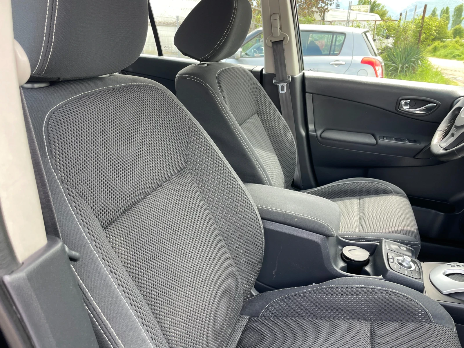 Renault Koleos 2.0DCI-FEIS-4x4-NAVI-AVTOMAT-ITALIA - изображение 6