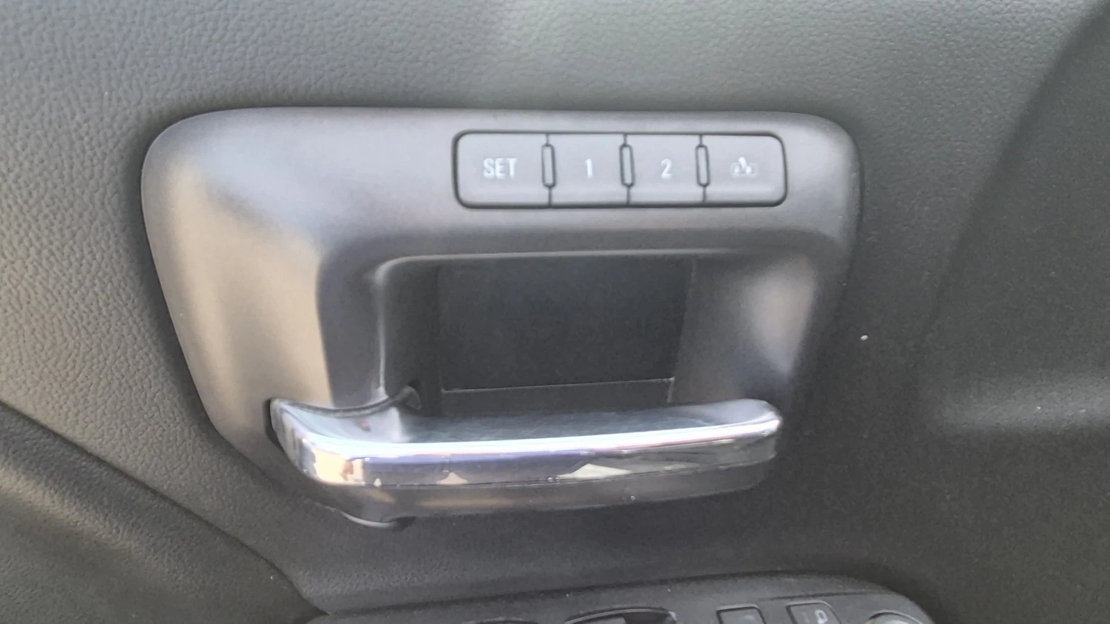 Gmc Sierra Denali, снимка 8 - Автомобили и джипове - 53811365