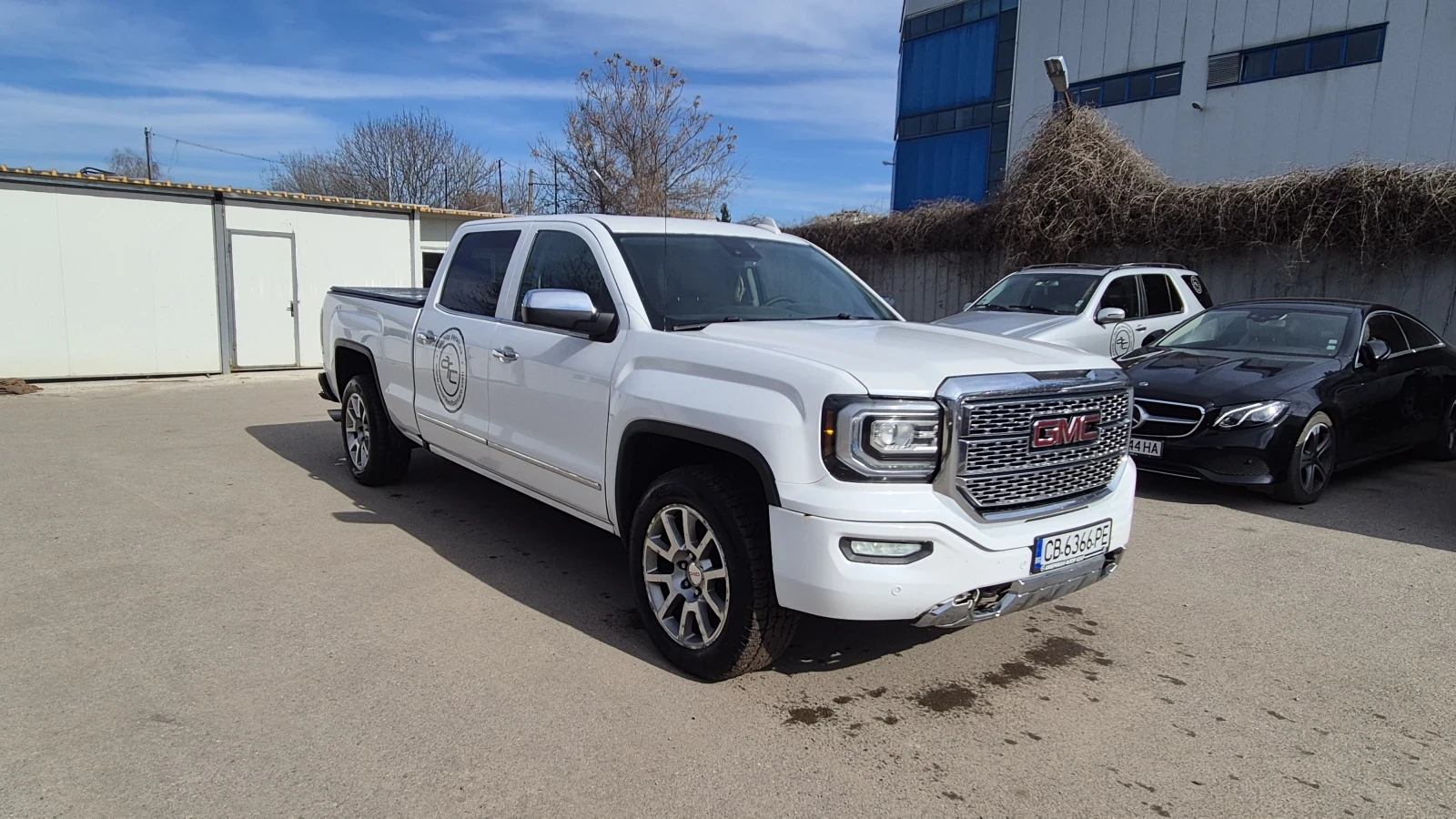 Gmc Sierra Denali, снимка 3 - Автомобили и джипове - 53811365