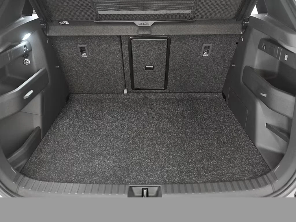 Skoda Elroq 85 Sportline Matrix DISTR Keyless HUD Winter Pack, снимка 15 - Автомобили и джипове - 54111311