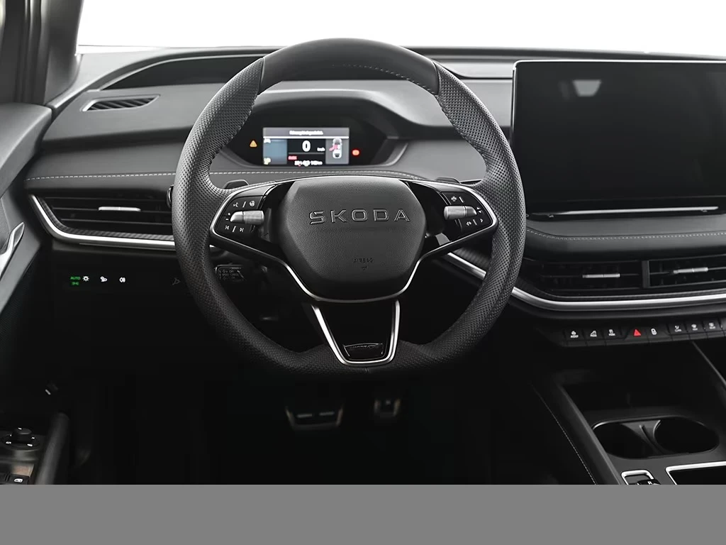 Skoda Elroq 85 Sportline Matrix DISTR Keyless HUD Winter Pack, снимка 12 - Автомобили и джипове - 54111311