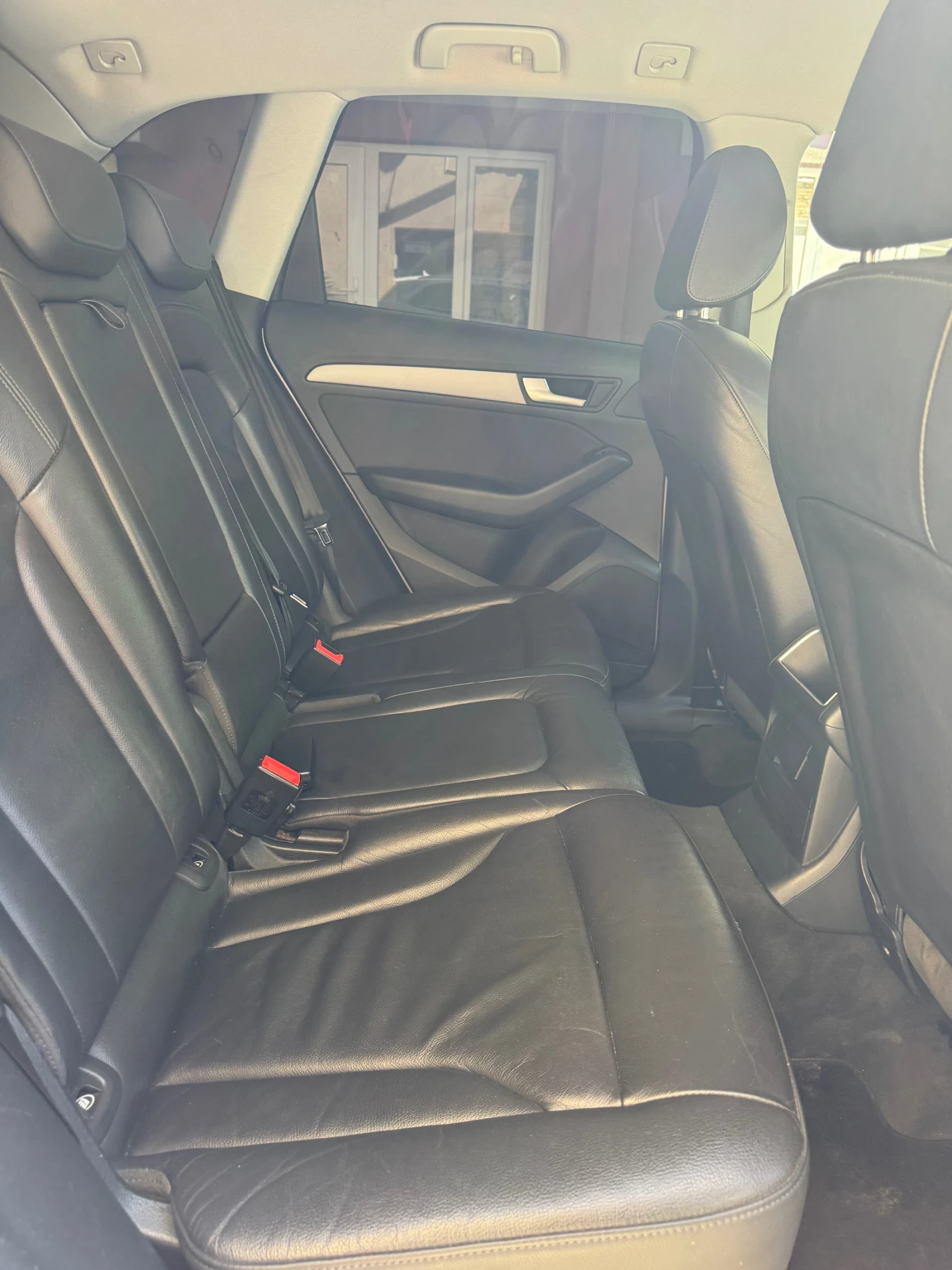 Audi Q5, снимка 9 - Автомобили и джипове - 54319175