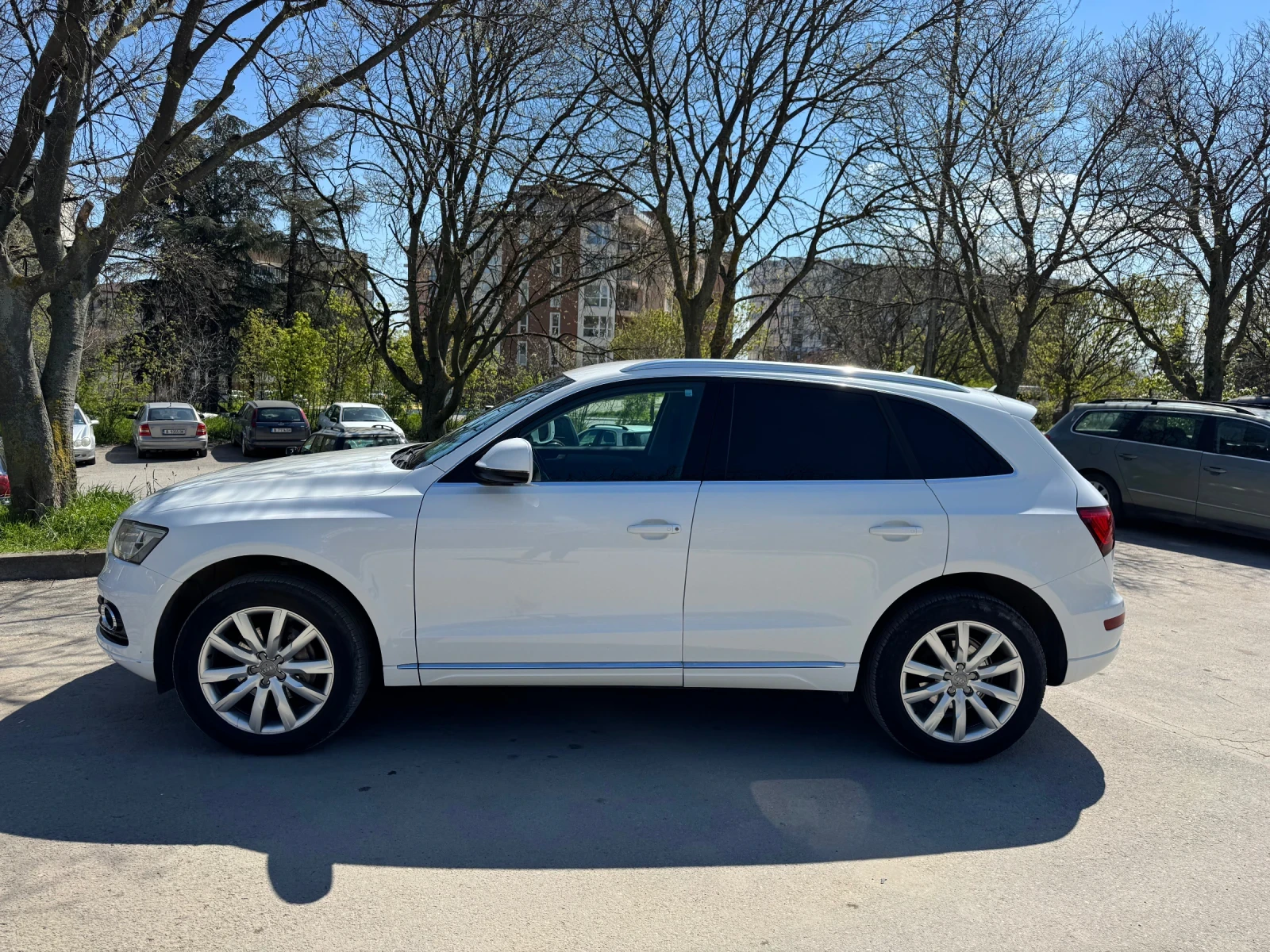 Audi Q5, снимка 2 - Автомобили и джипове - 54319175