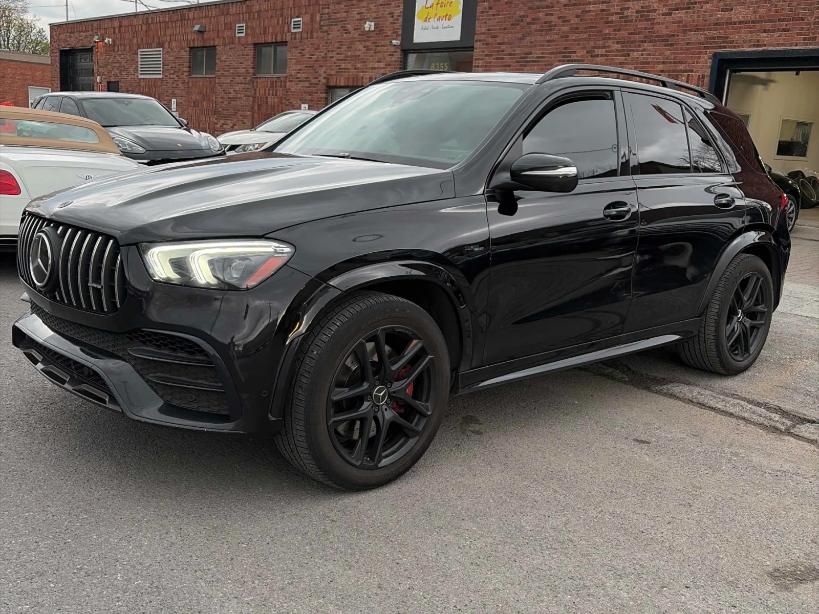 Mercedes-Benz GLE 53 4MATIC CARFAX * АВТОКРЕДИТ * ПРОГНОЗНА ЦЕНА ДО БГ, снимка 5 - Автомобили и джипове - 54512062