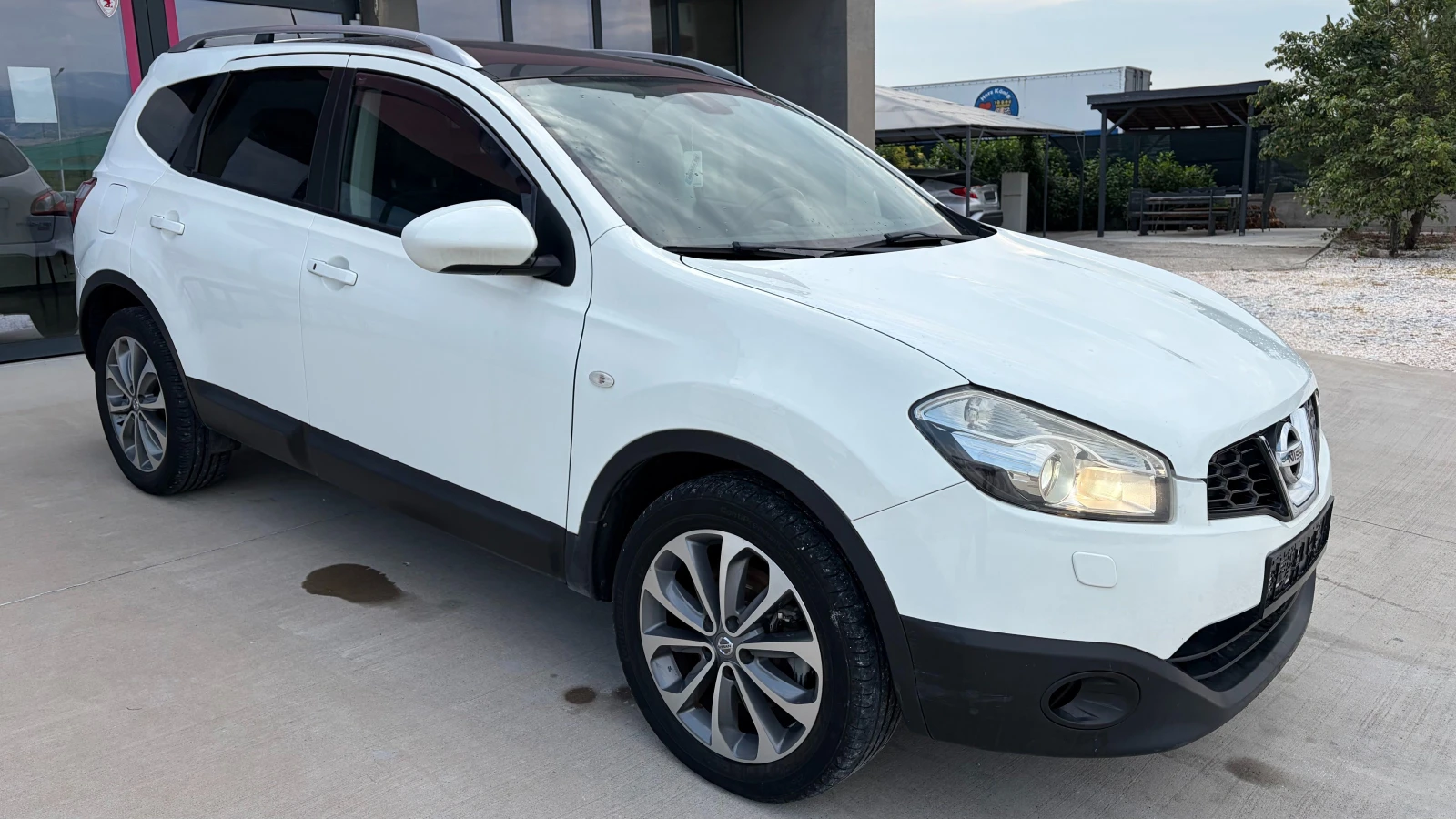 Nissan Qashqai 2.0dCi 4x4 , снимка 3 - Автомобили и джипове - 54939939