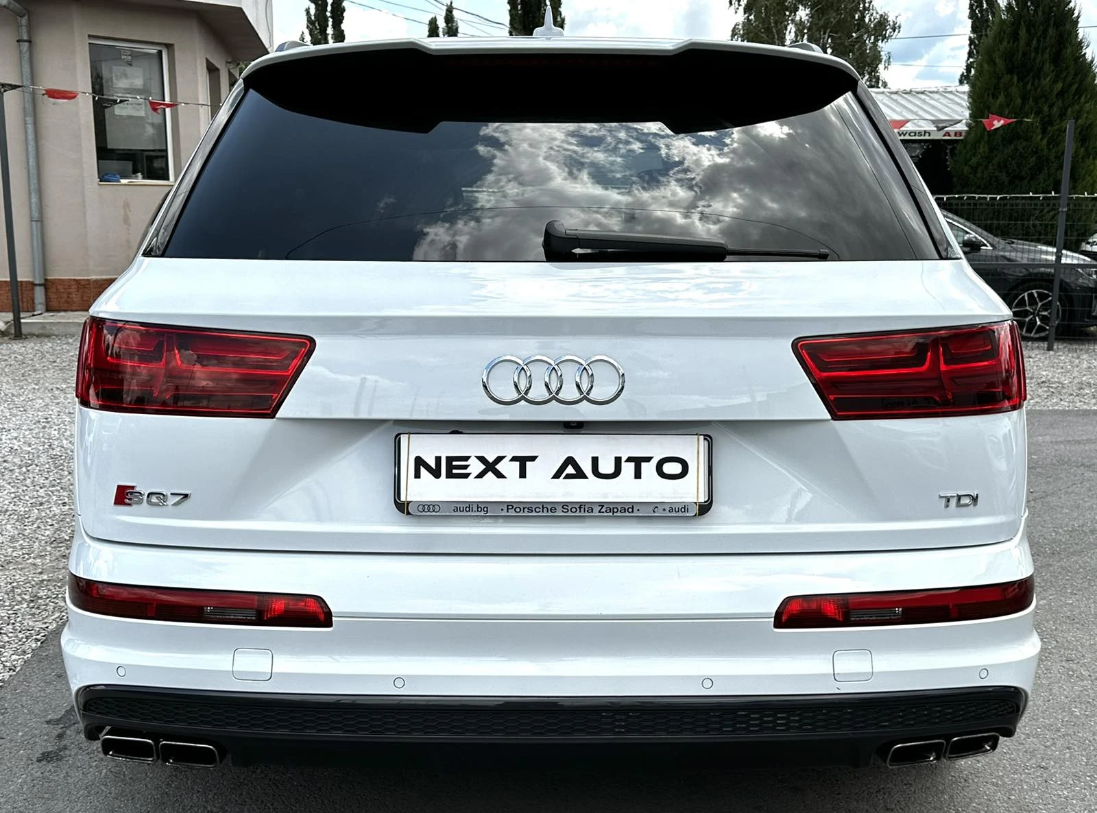 Audi SQ7 4.0TDI V8 435HP MATRIX PANO BOSE EU6C, снимка 6 - Автомобили и джипове - 55177300