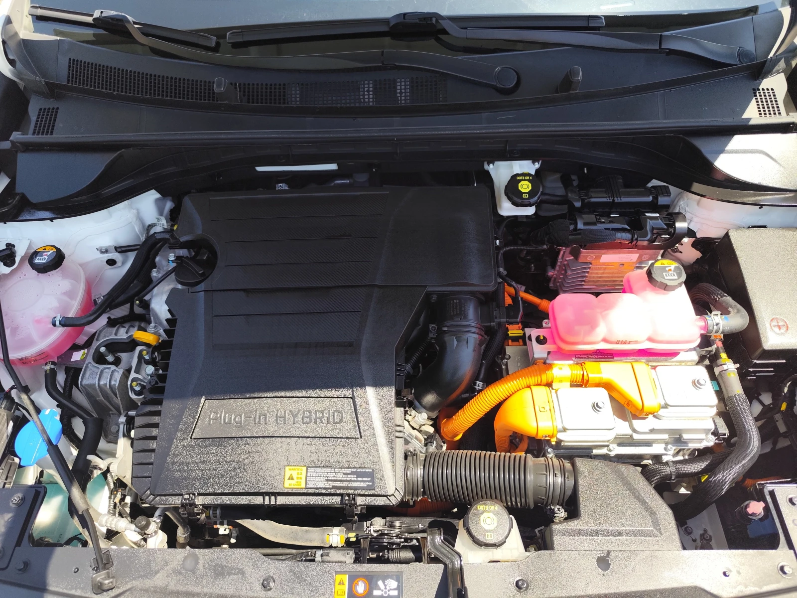 Kia Niro 1.6GDi PHEV* EVOLUTION* AВТОМАТИК* PLUG-IN HYBRID*, снимка 16 - Автомобили и джипове - 55240503