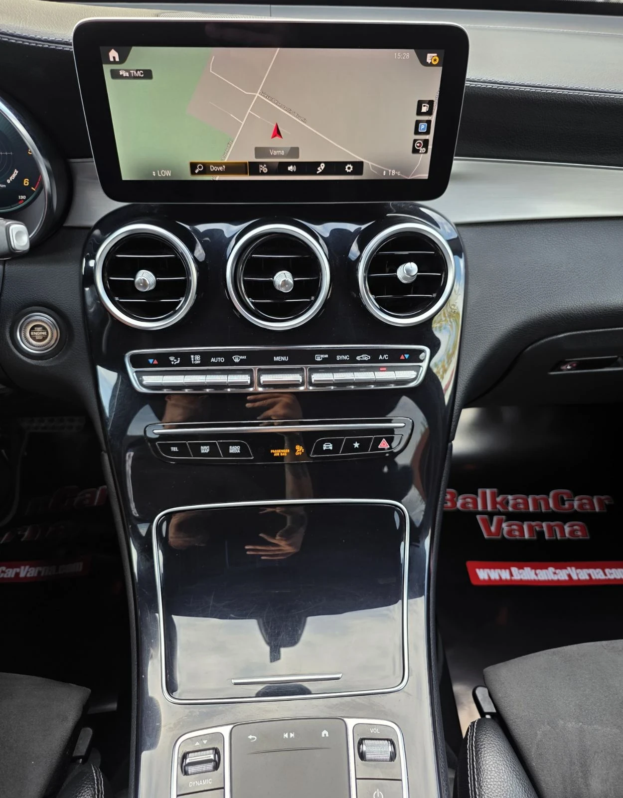 Mercedes-Benz GLC 200d 4 MATIC COUPE AMG Premium, снимка 15 - Автомобили и джипове - 56169384
