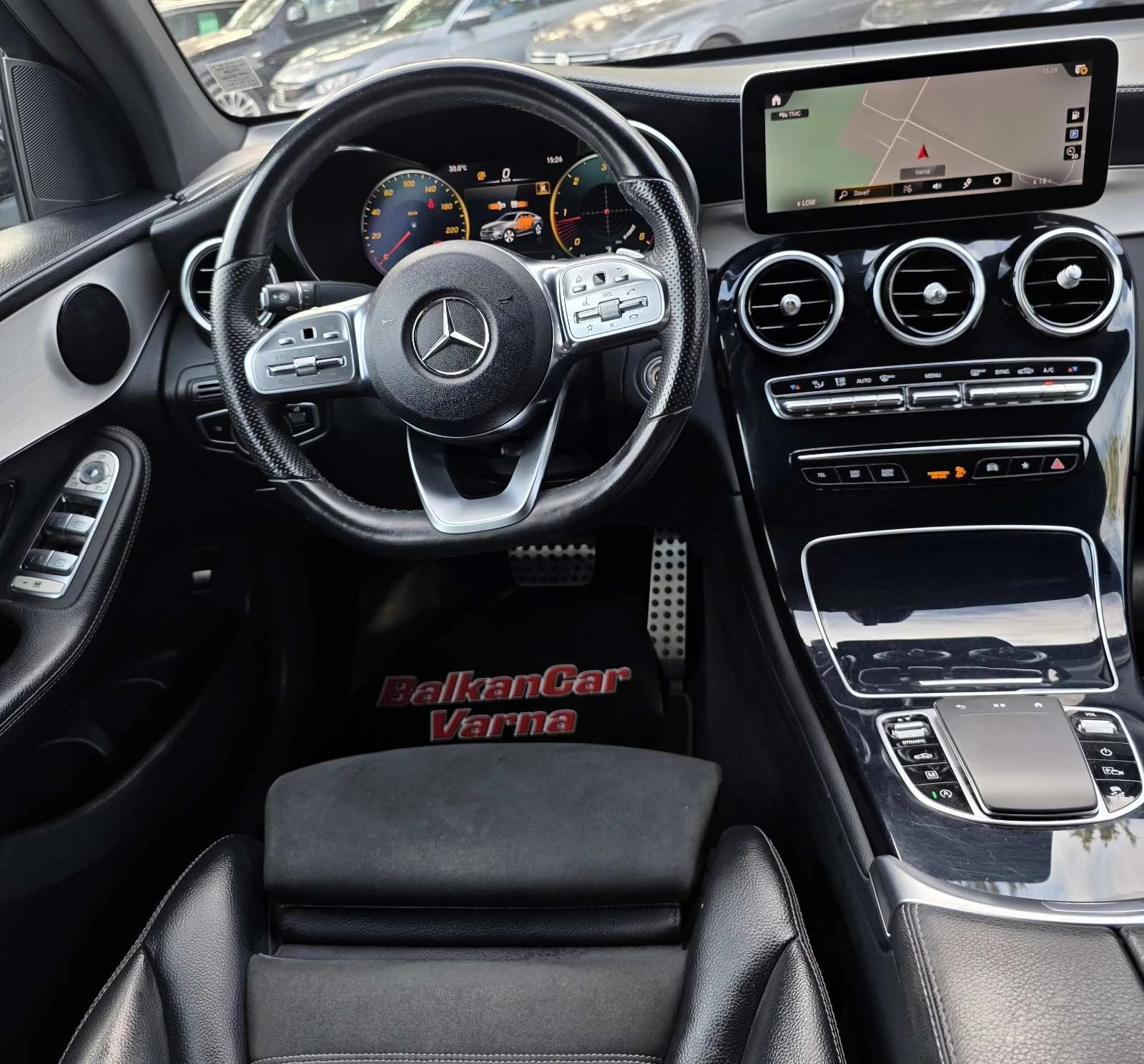 Mercedes-Benz GLC 200d 4 MATIC COUPE AMG Premium, снимка 11 - Автомобили и джипове - 56169384