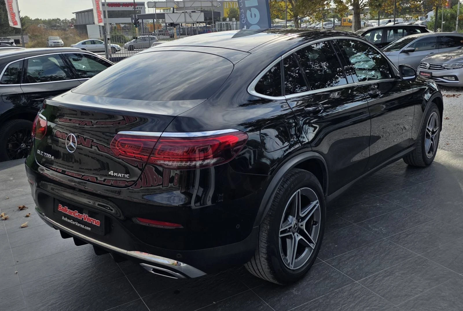 Mercedes-Benz GLC 200d 4 MATIC COUPE AMG Premium, снимка 5 - Автомобили и джипове - 56169384