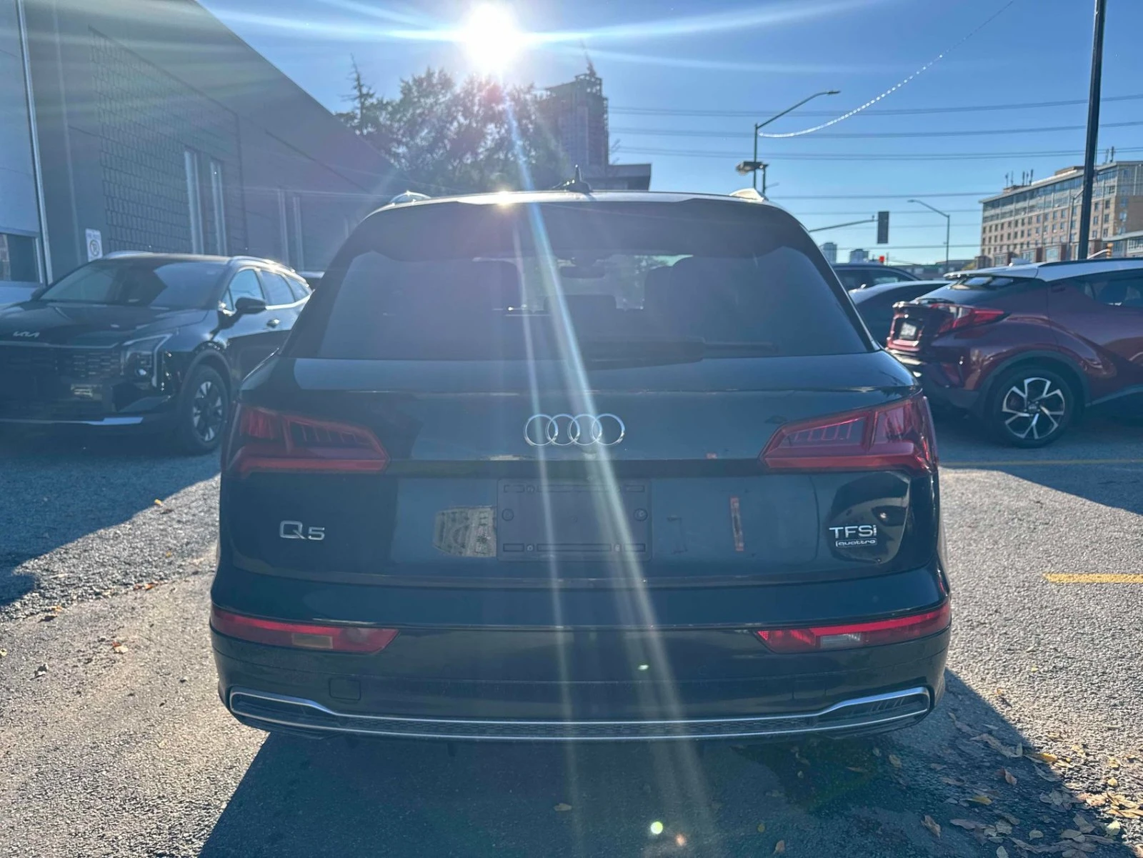 Audi Q5 Digital * Voice Control * АвтоКредит (ЦЕНА ДО БГ), снимка 4 - Автомобили и джипове - 56342460