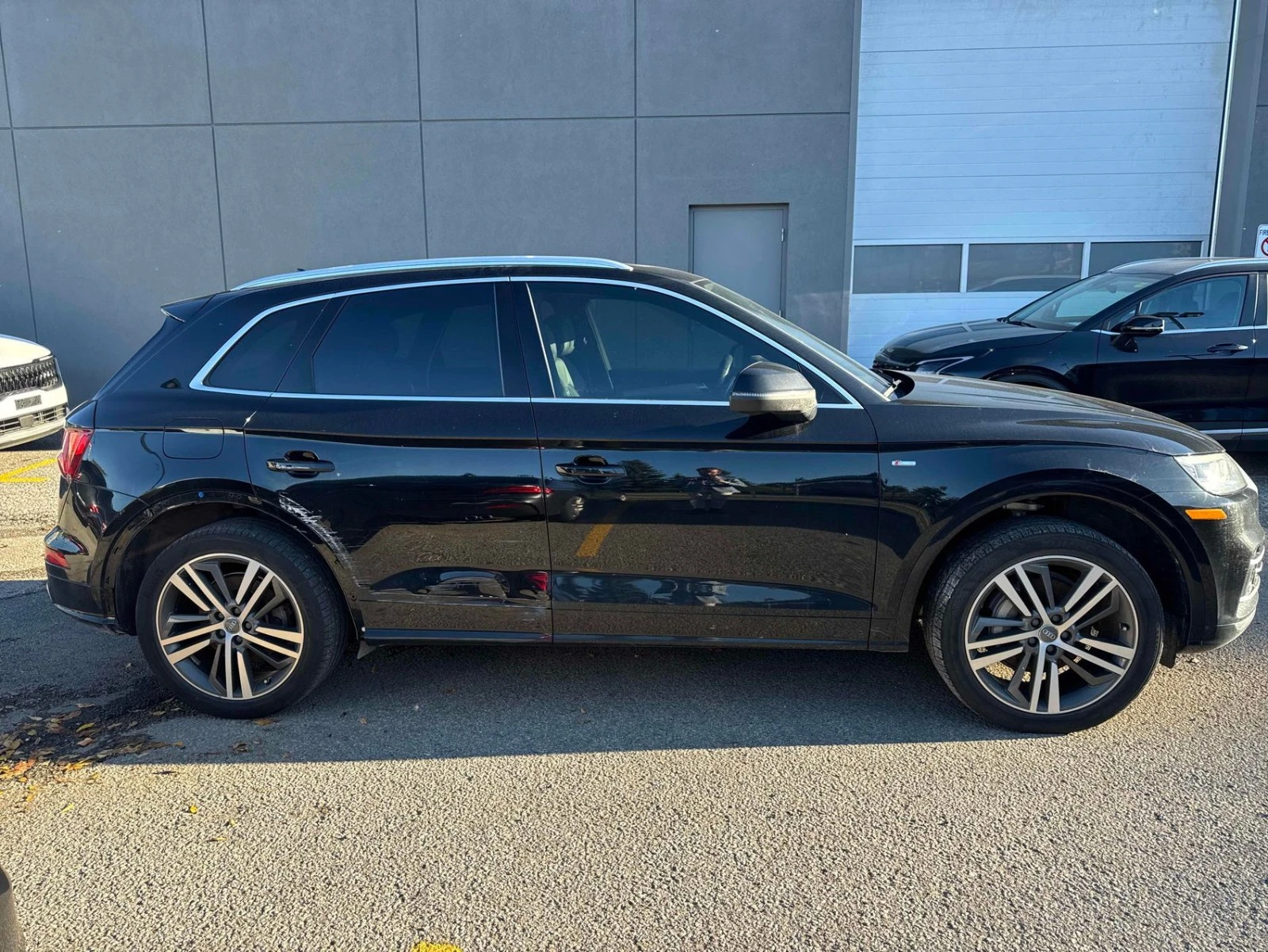 Audi Q5 Digital * Voice Control * АвтоКредит (ЦЕНА ДО БГ), снимка 3 - Автомобили и джипове - 56342460
