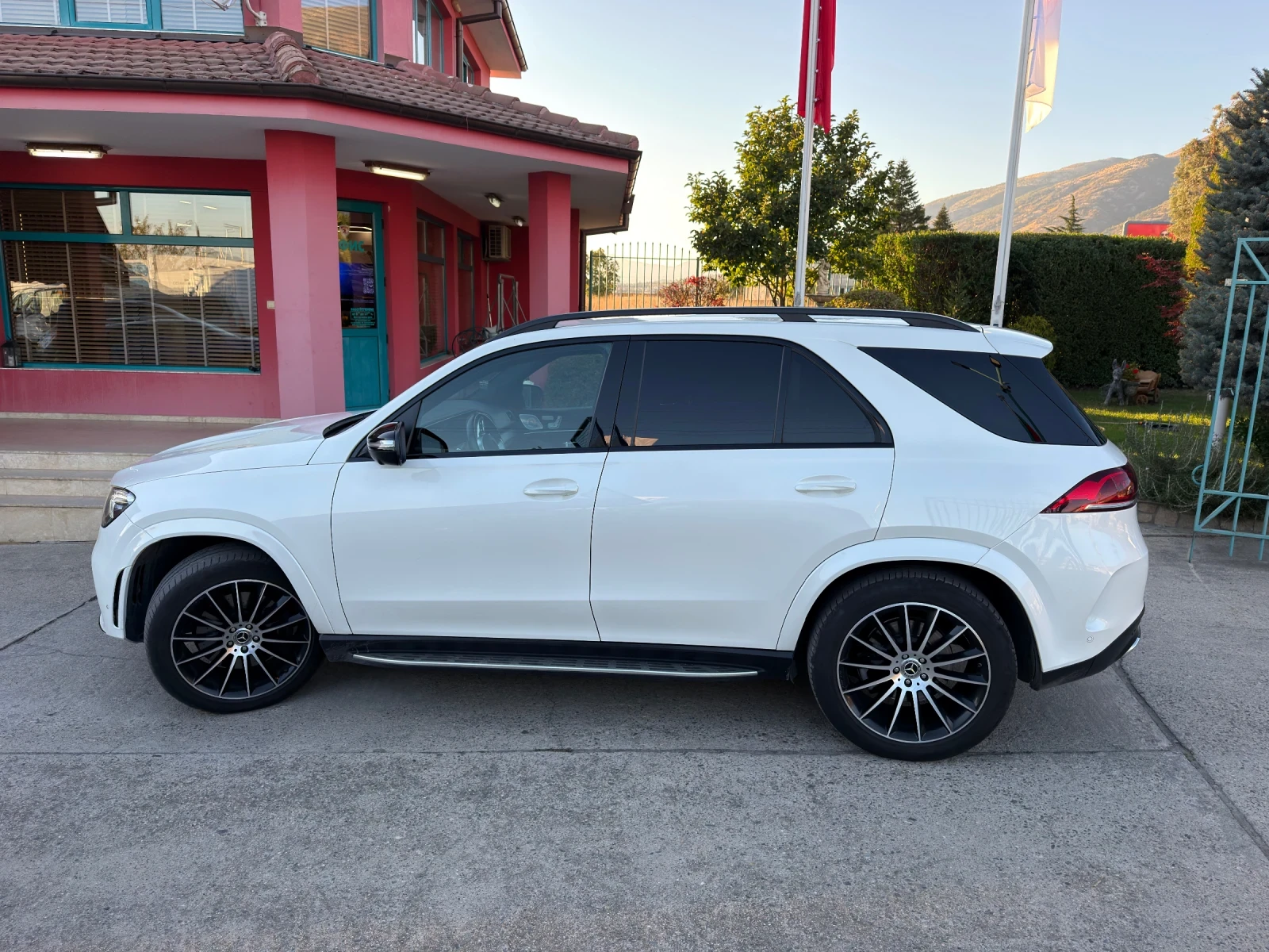 Mercedes-Benz GLE 400 d 4Matic* AMG Line* Night Edition | Mobile.bg � ����������� 12