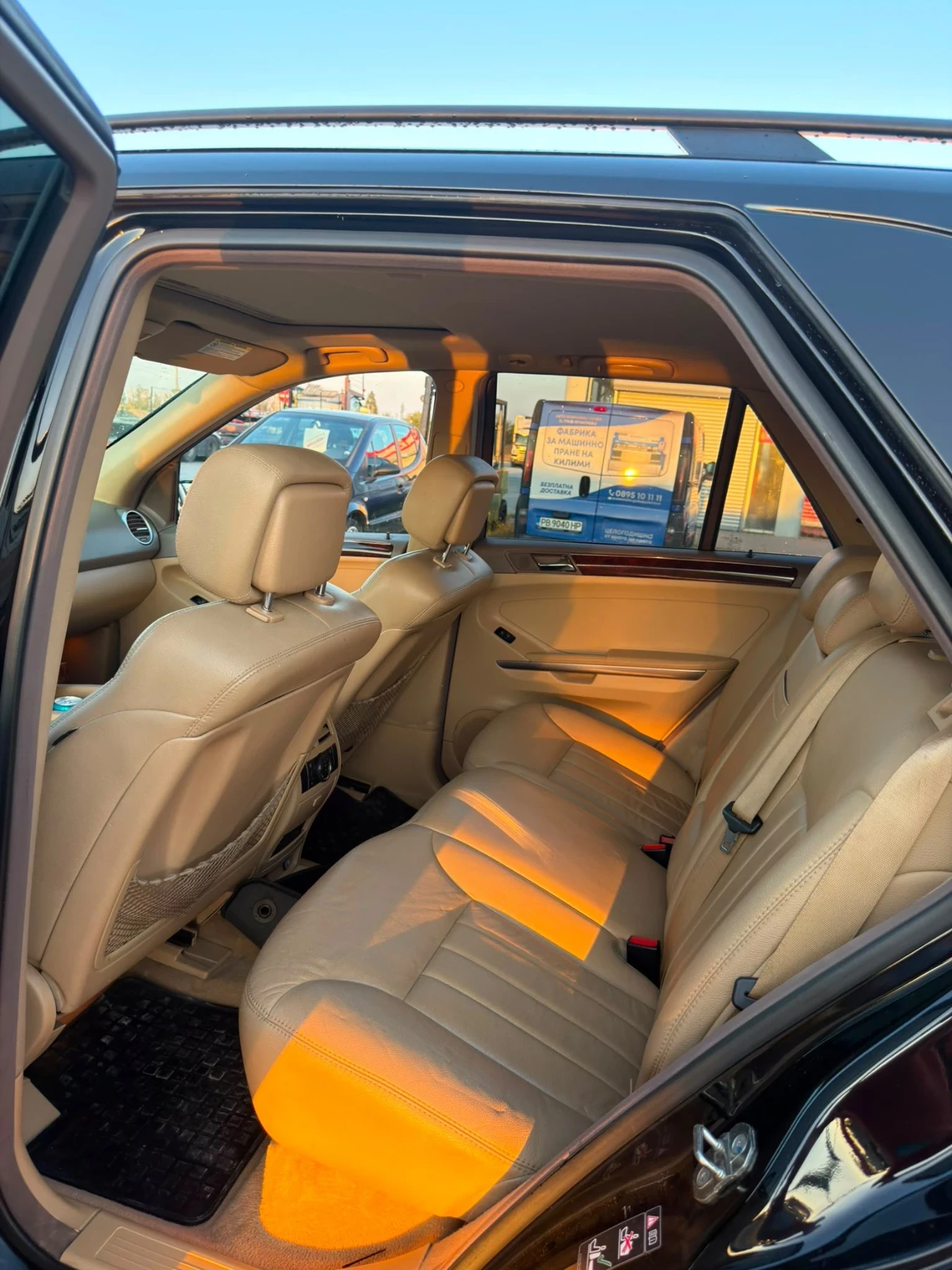 Mercedes-Benz ML 320, снимка 6 - Автомобили и джипове - 56712740