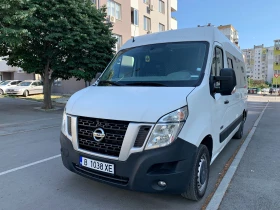 Nissan NV400