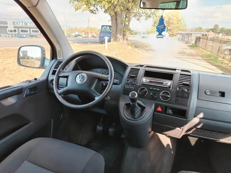 VW T5 2.5 TDI CARAVELLE, снимка 12 - Бусове и автобуси - 47023864