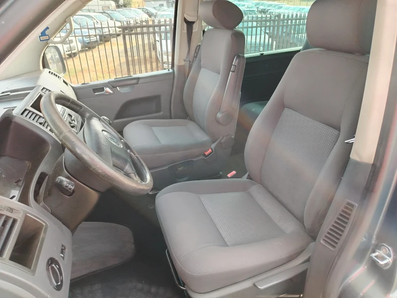 VW T5 2.5 TDI CARAVELLE, снимка 9 - Бусове и автобуси - 47023864