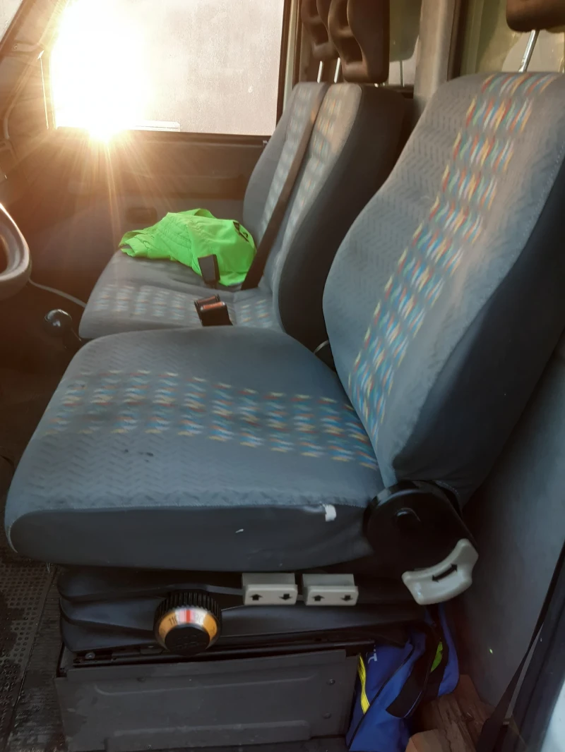 Iveco 4912 Фургон , снимка 2 - Бусове и автобуси - 52263477