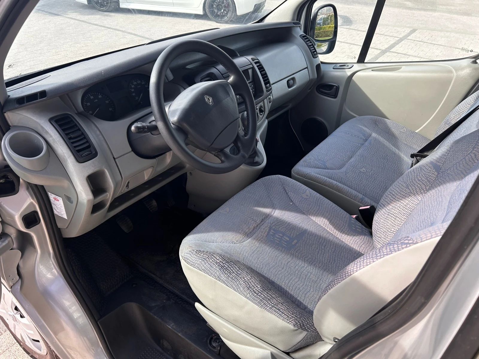 Renault Trafic 1.9dCI 6-местен Клима  - изображение 10